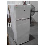 Magic Chef Refrigerator Project. NOTE WILL NOT