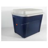 Tamor 20 gallon tote with dome lid, lid is on