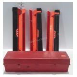 Model 1005 emergency triangles set
