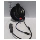 Metal extension cord trouble light