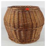 Large wicker basket, 16.5"