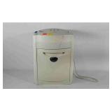 Royal paper shredder, 10X confetti cut, works,