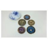 Military coins and a ring dish