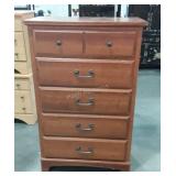 5 Drawer Chest of Drawers, lightweight use,