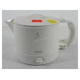 Kitchenwares, rival hot pot, powers up