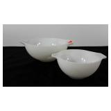 Pyrex 441 and 443 bowls, 6" and 9"