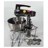 Kitchenwares, Sunbeam mixmaster, powers up,