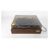 Sony stereo turntable system 1100, powers up