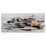 Kitchenwares, knife sharpeners, knives, garlic