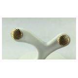 14k gold stud earrings