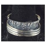 Size 10 artisan crafted Sterling silver spinner