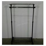 Rolling clothing rack, adjustable