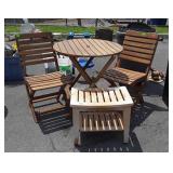 Nice 4pc Outdoor Furniture Set, 30" round balcony
