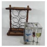 Wine group, includes wooden wine rack and set of
