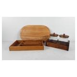 Wooden kitchenwares, includes oval cutting board