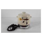 Westbend Heat Rite bean pot with warmer, heats up