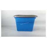 Sterilite 18 gallon tote with lid