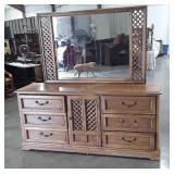 9 Drawer Drexel Furniture Dresser with mirror,