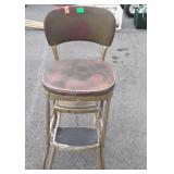 Folding stool / ladder