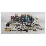 Hardware group, vinyl coated hooks, snow bird,