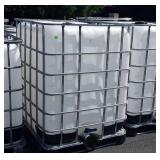 275 Gallon poly dispenser tank with Cage pallet