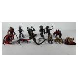 Action figures, includes aliens and predators