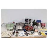 Homegoods and decor, broiler pan, yardstick, leaf