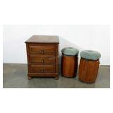 Hekman end table with pull out platform, two