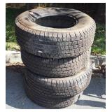 Set of 4 Automotive Tires, Michelin 235/75R15.