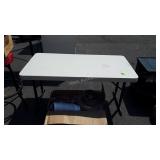 Lifetime 4ft poly Table with adjustable height