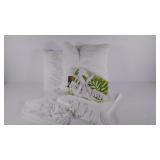Plush decorative pillows (2), 100% cotton lap