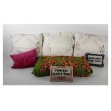 Pillows, throw pillows, needlework pillows,