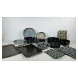 Bakeware group, includes mini muffin tins, spring
