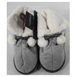Cuddl duds shoes size M 7-8