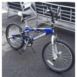 Mongoose outer limit Bicycle, 20" tires, some