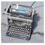 Antique Underwood Typewriter, missing some parts