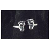 Sterling silver size 6 baby feet ring