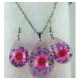 Resin floral necklace 24in and earrings stainless
