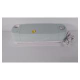 Cricut Explore Air 2, powers up
, missing one