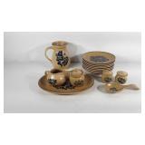 Pfaltzgraff dishes, includes 10" plates, spoon
