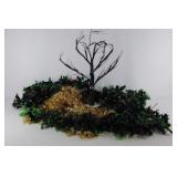 Group of Christmas decorations, Gold tinsel