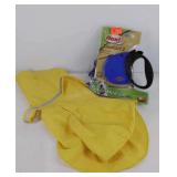 New in packaging retractable dog leash and dog