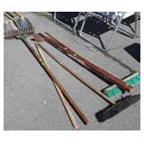 Misc long handle tools, Thatcher, hoe, brooms,