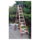Werner 10 foot fiberglass step ladder, 300 lb