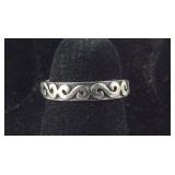 "S" Design Toe Ring, size  4.25,  1.6 grams