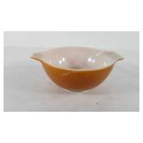 Pyrex, brown and white mixing bowl, 7.5"