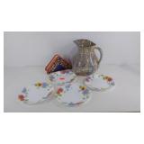 Group of household items, spongeware pitcher,