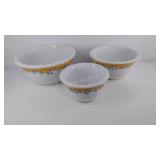 Three piece Corelle stonewarw mixing bowls