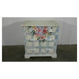Hand painted chest of drawers, 15 x 28 x 29
