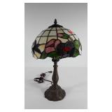 Leaded glass shade table lamp, stands 19" tall,